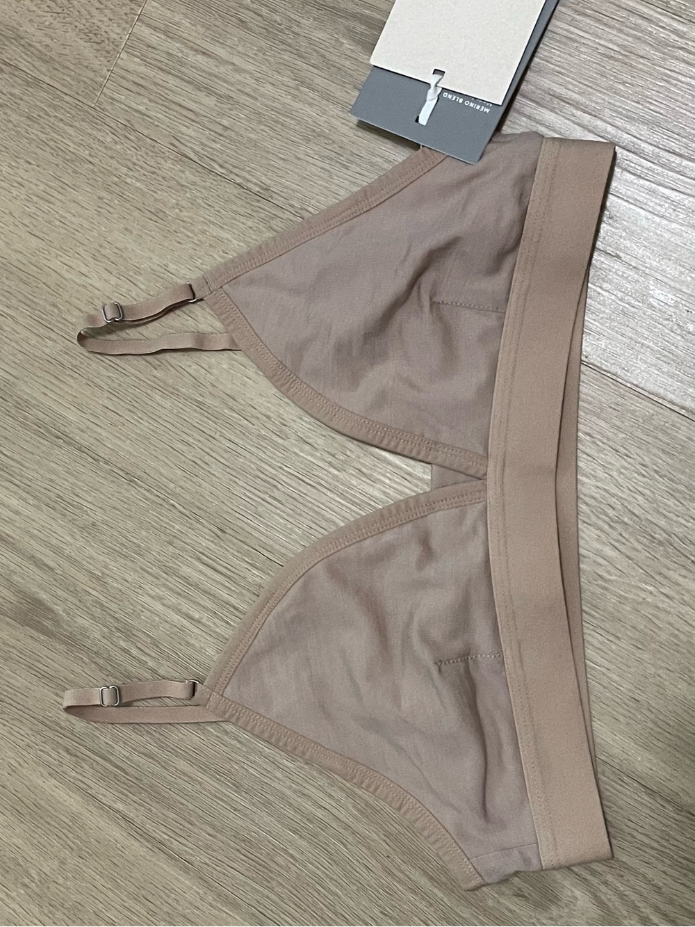 NWT Icebreaker Women's Merino 150 Siren Bra — size Medium - Picture 5 of 10